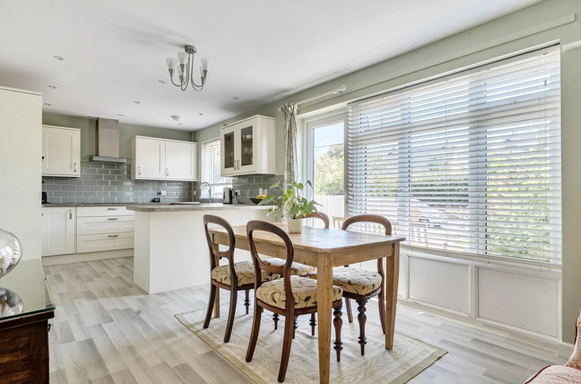 Property photo top 3