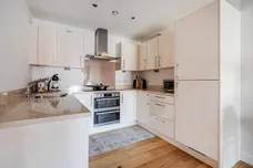 Kingman Way, Newbury, RG14 photo 2