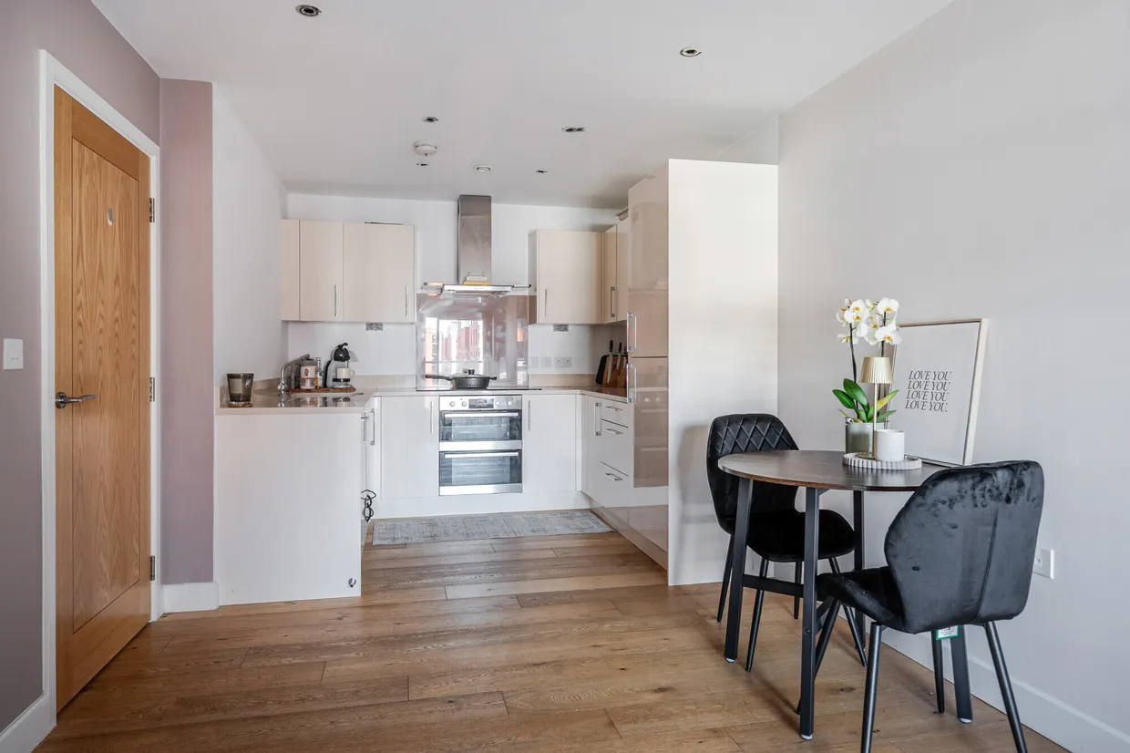 Kingman Way, Newbury, RG14 photo 3