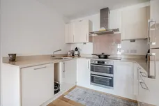 Kingman Way, Newbury, RG14 photo 4