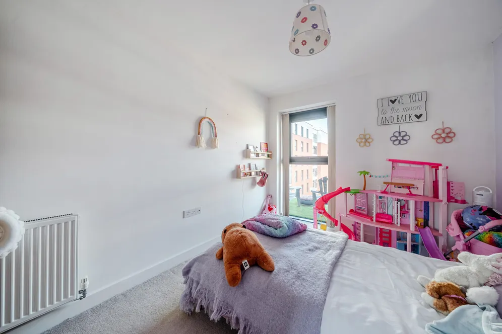 Kingman Way, Newbury, RG14 photo 12