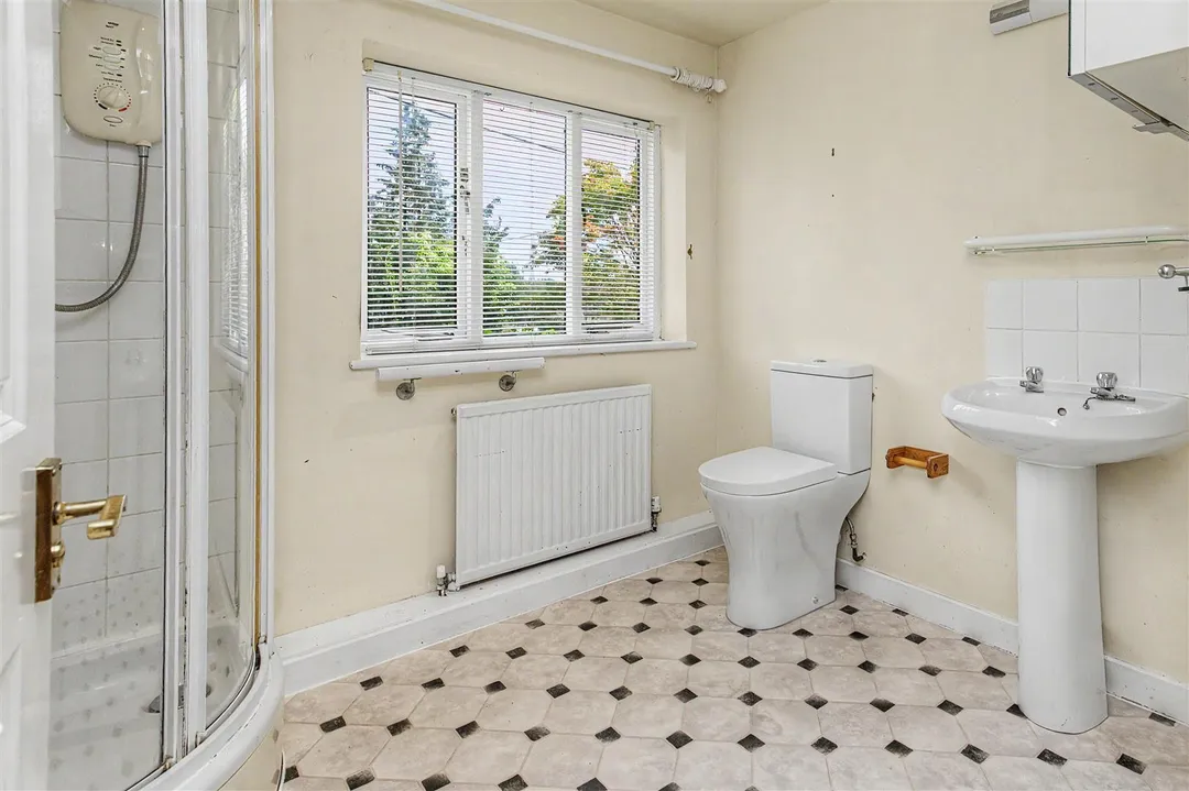 https://mr0.homeflow-assets.co.uk/files/photo/image/48166/2067/_x_/IT344wgnaUG7MbjrDq7b8w.jpg