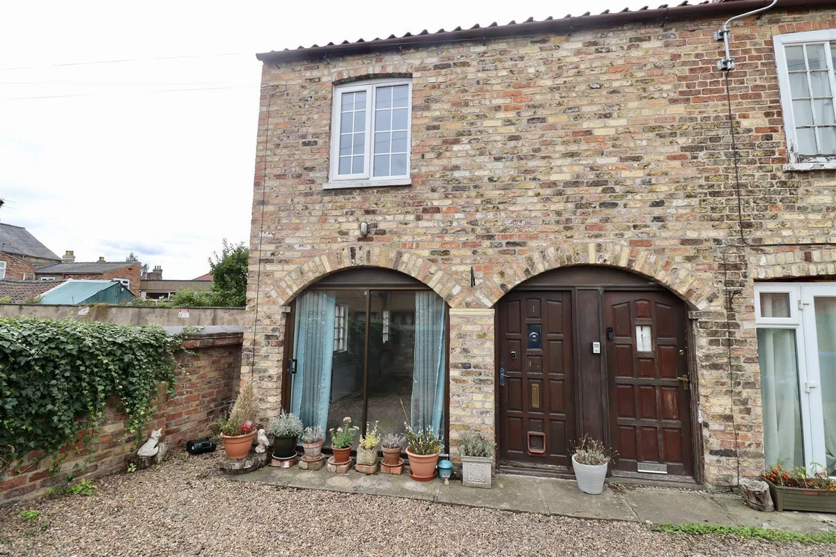 Chapmangate, Pocklington, York