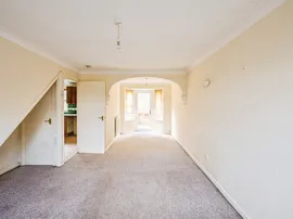 Beechfield Close, Stone Cross, Pevensey thumb 2