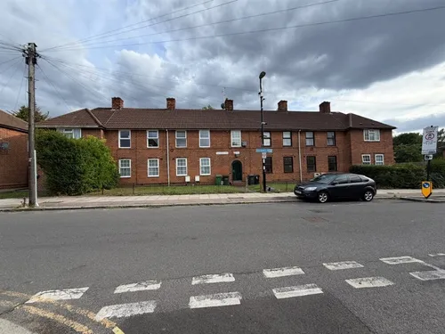 Boundfield Road, LONDONphoto