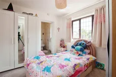 Gunnersbury Way, Nuthall, NOTTINGHAM