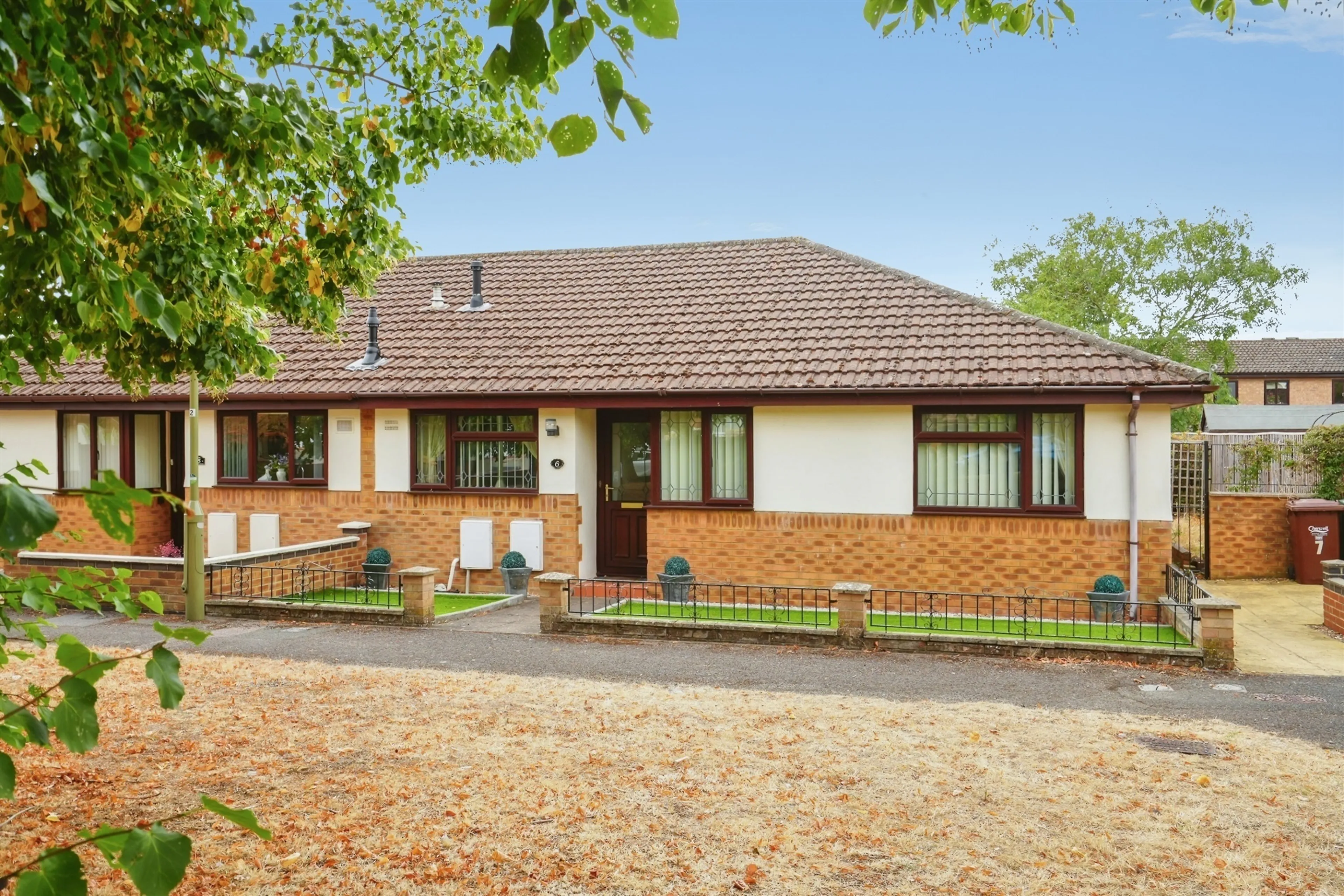 Property photo 0