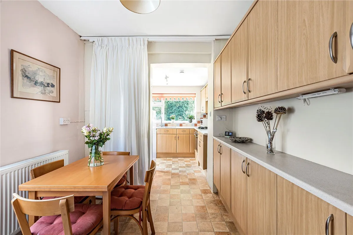 Salisbury Crescent, Oxford, Oxfordshire, OX2