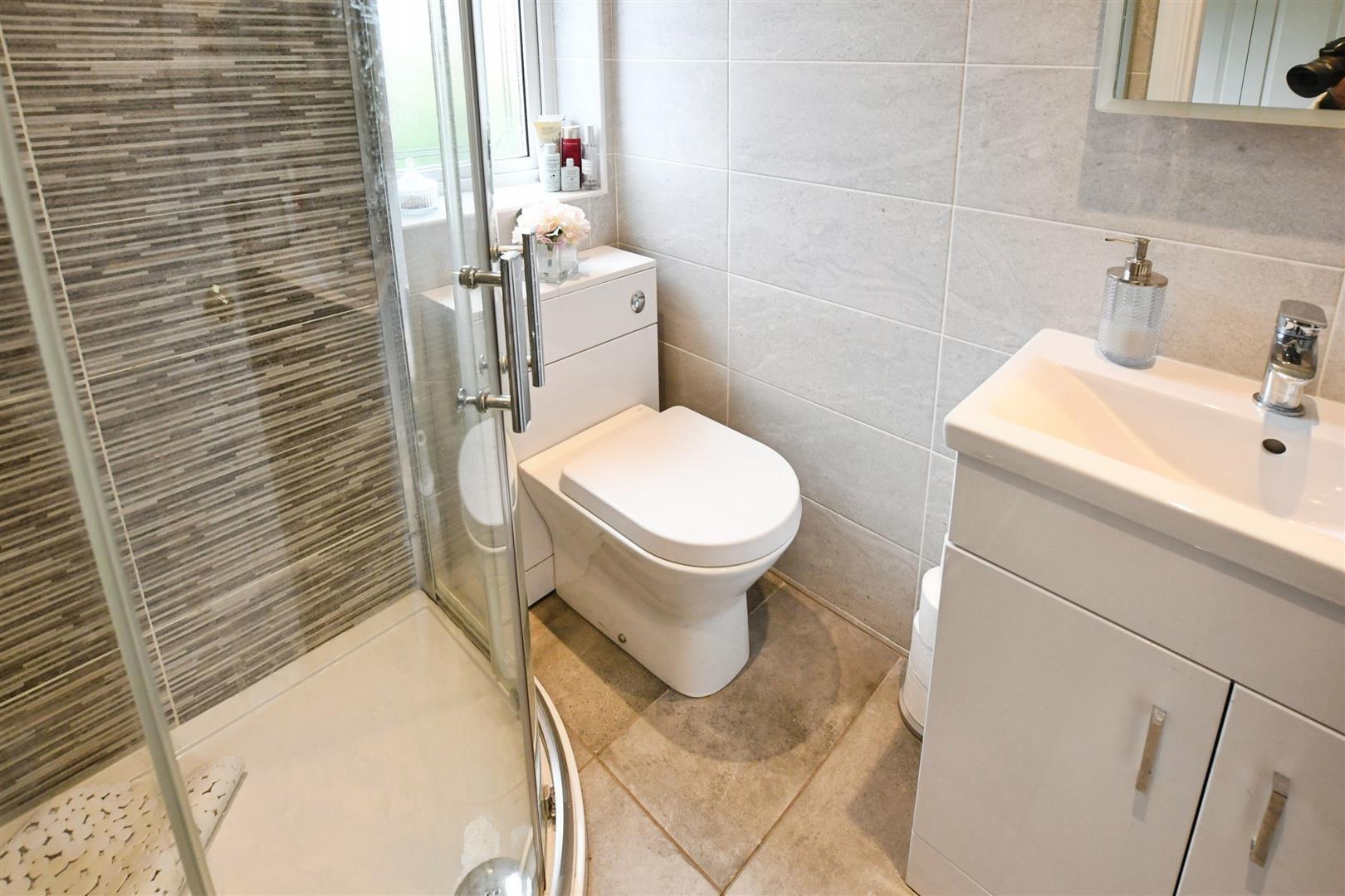 Linnet Drive, Hull Image 10