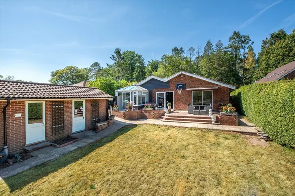 Gadbrook Road, Betchworth, RH3 photo 9