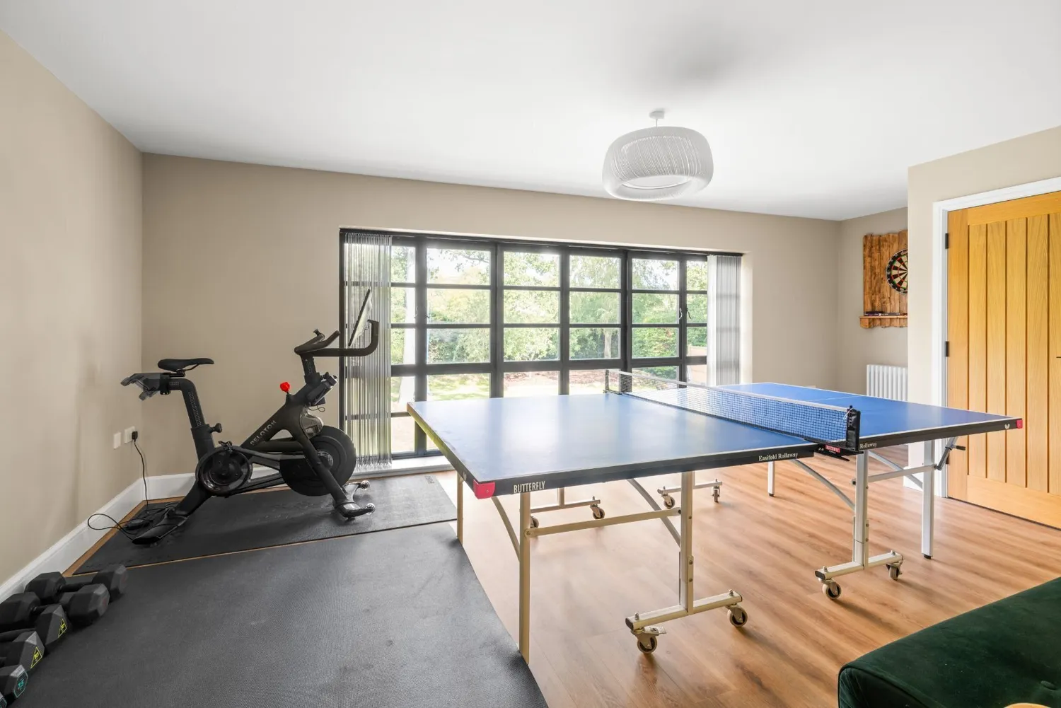 Denmans Close, Lindfield, RH16 photo 14