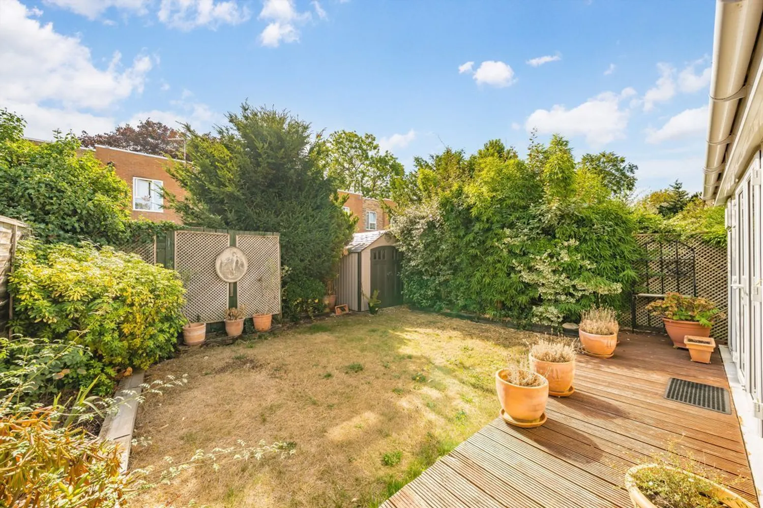 Broom Lock, Teddington, TW11 photo 5