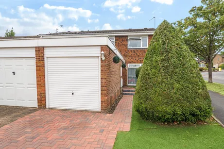 Ward Close, Ware, SG12