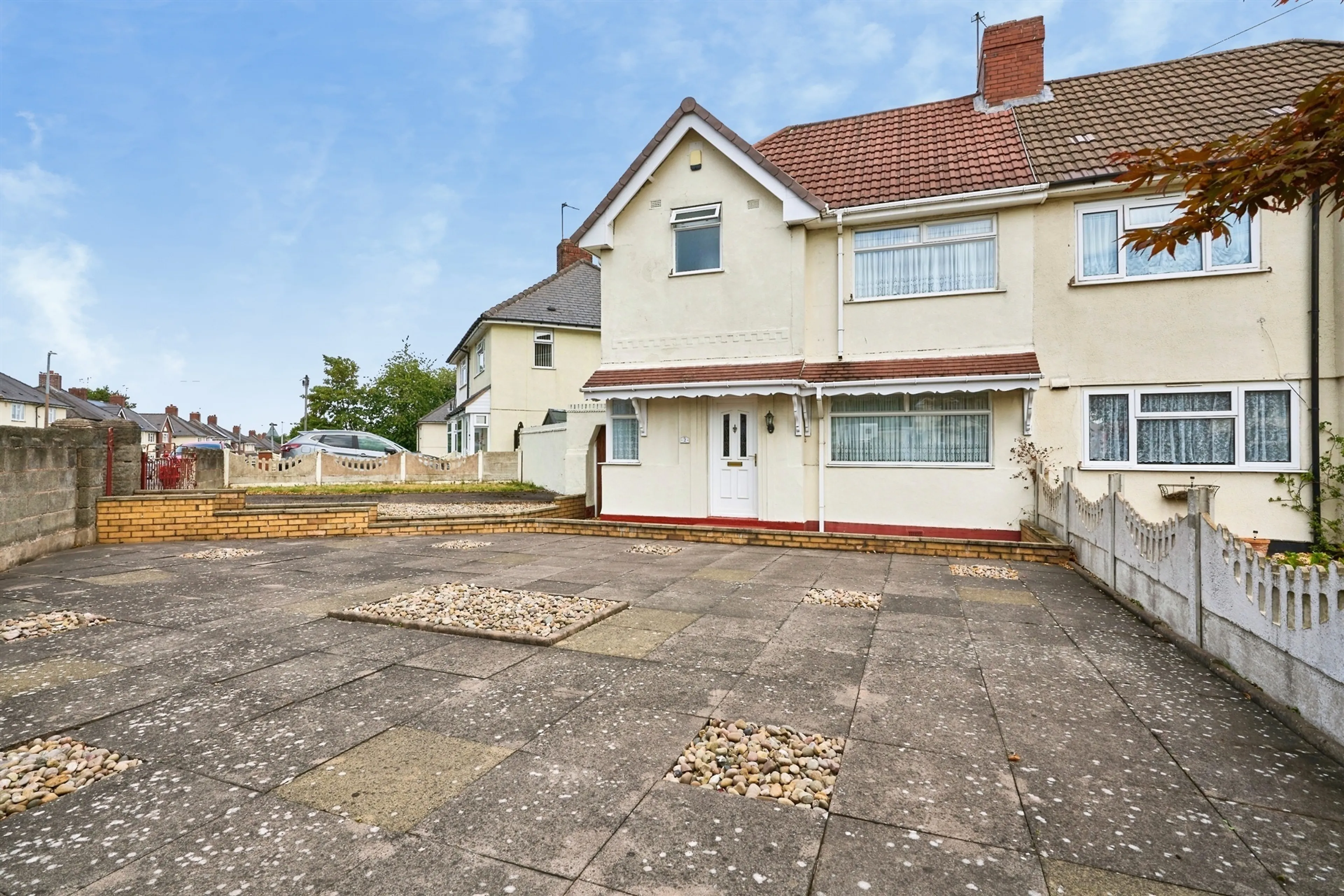 Property photo 0