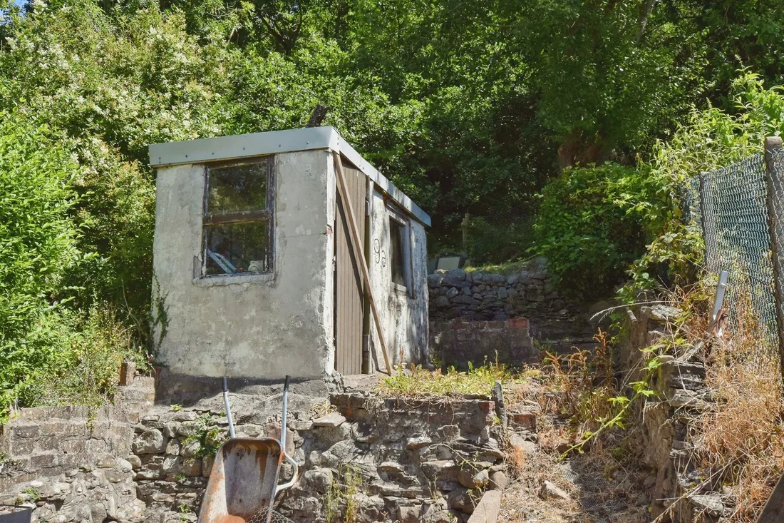 Property photo 28