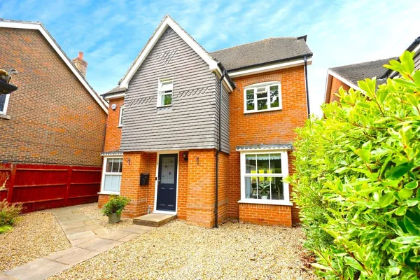 Dean Way, Storrington, Pulborough, We...