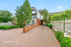 St. Philips Avenue, Worcester Park