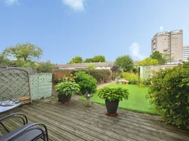 Sharpecroft, Harlow thumb 2