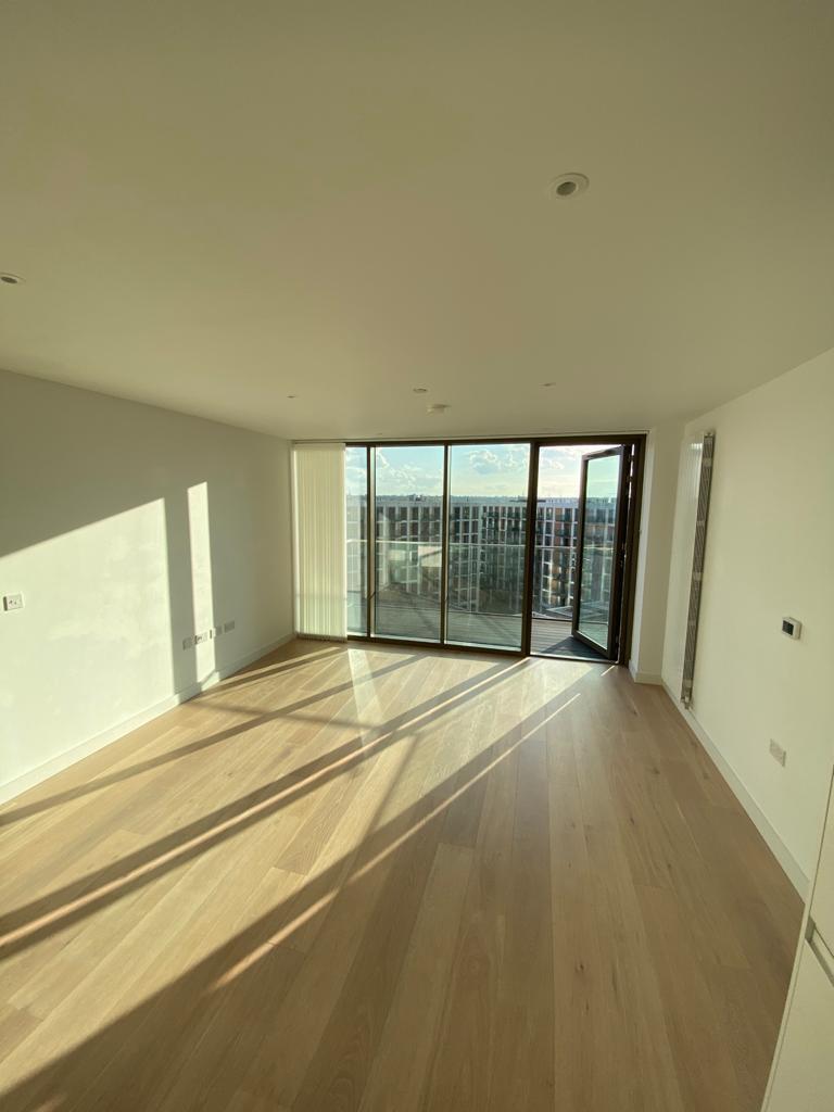 Commodore House Image 1