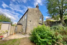 Cinderhills Road, HOLMFIRTH
