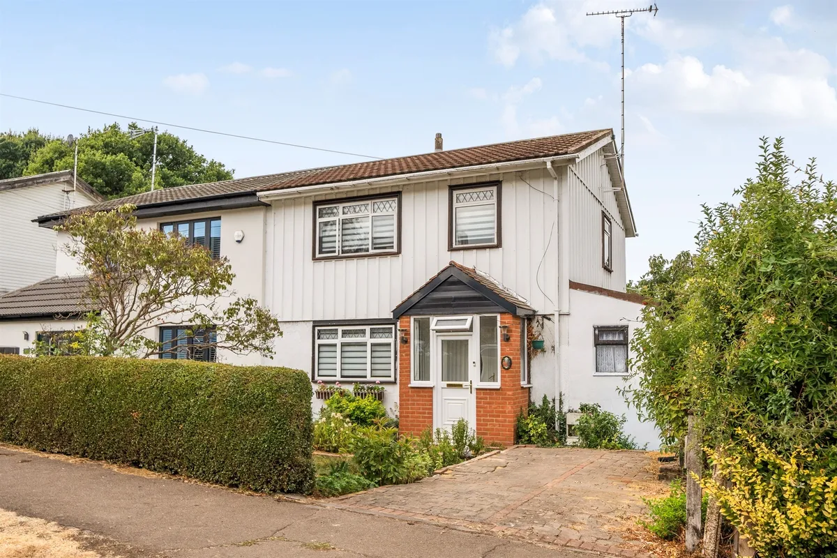 Lindal Crescent, Enfield
