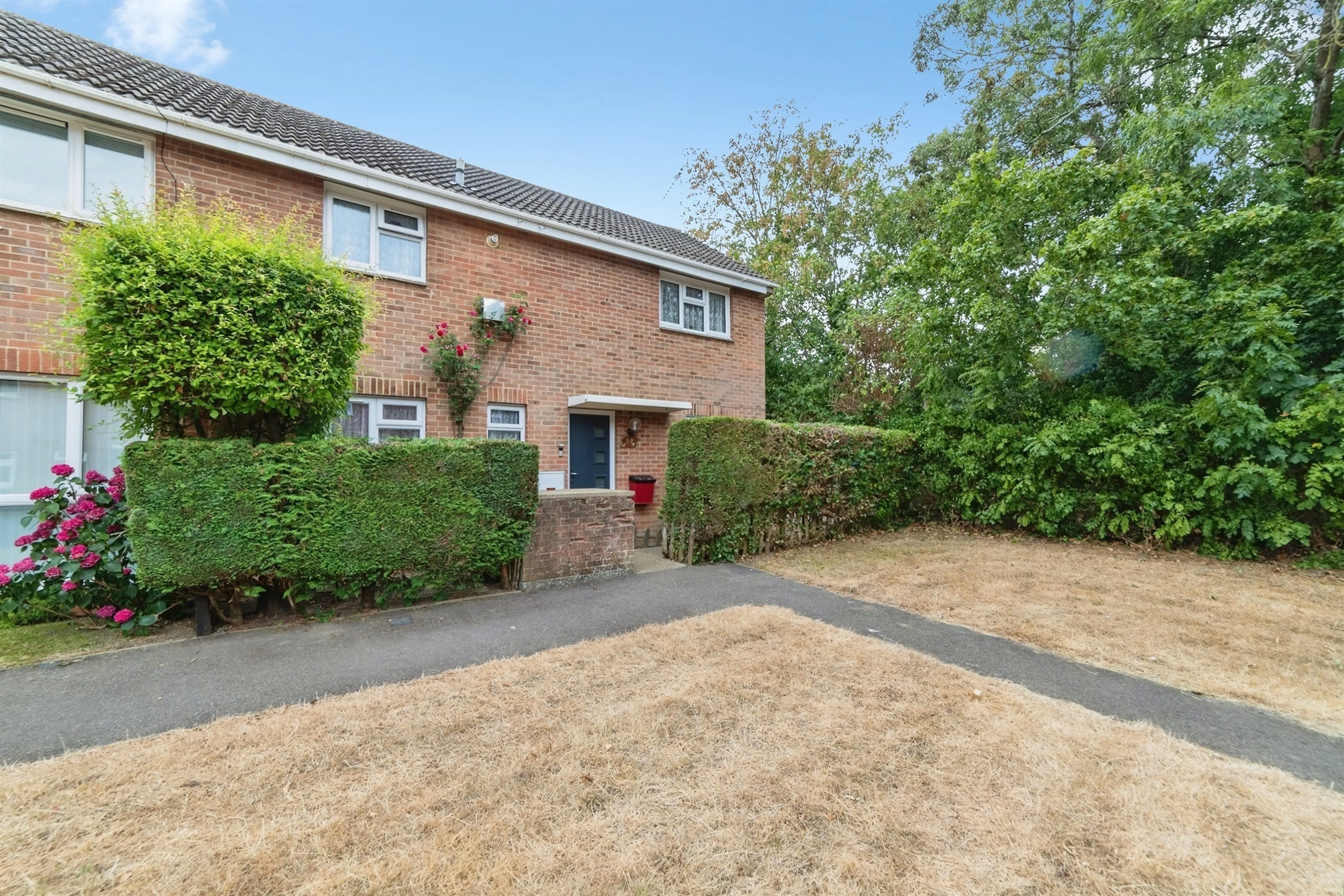 Property photo 0