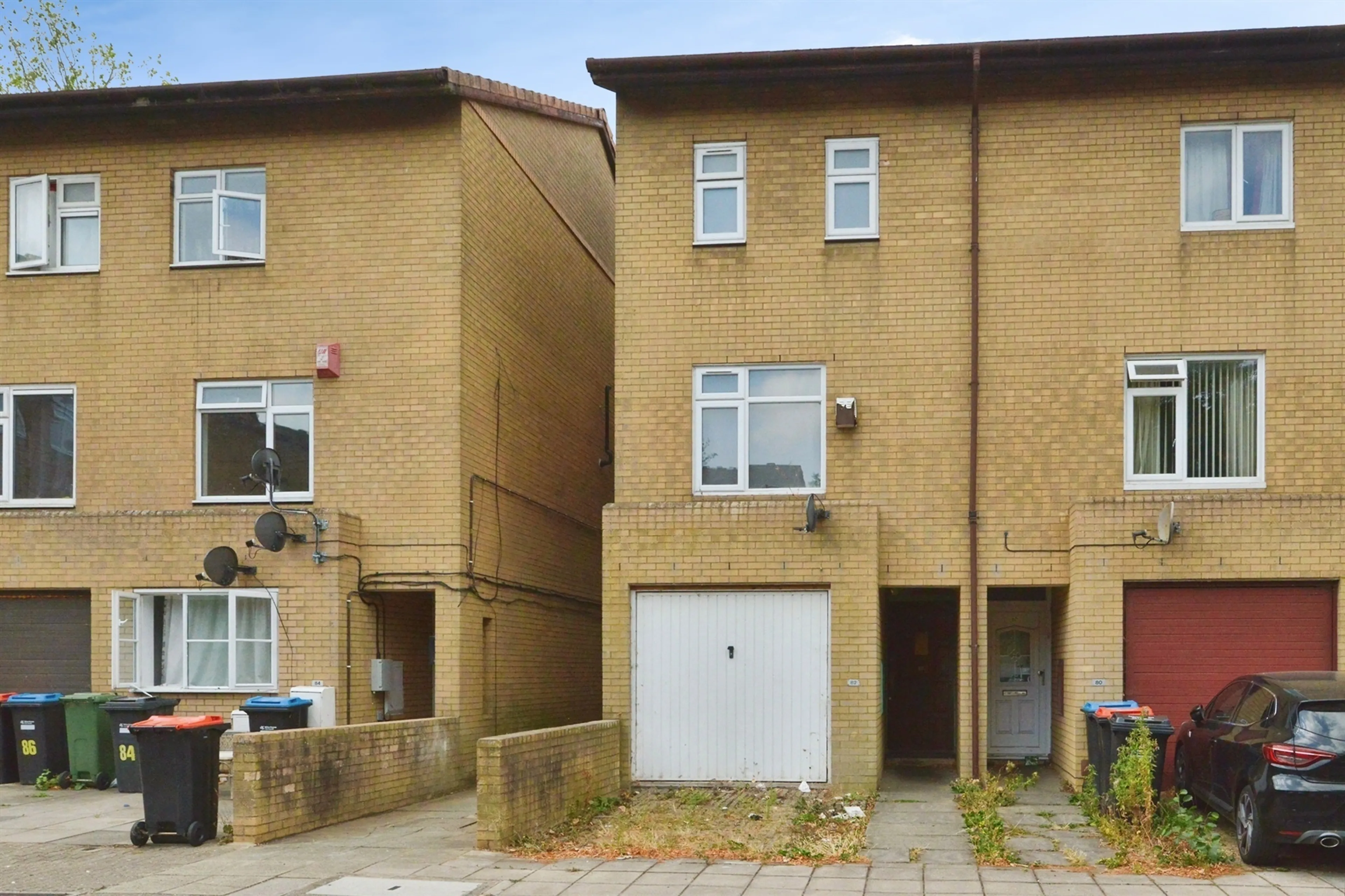 Property photo 0