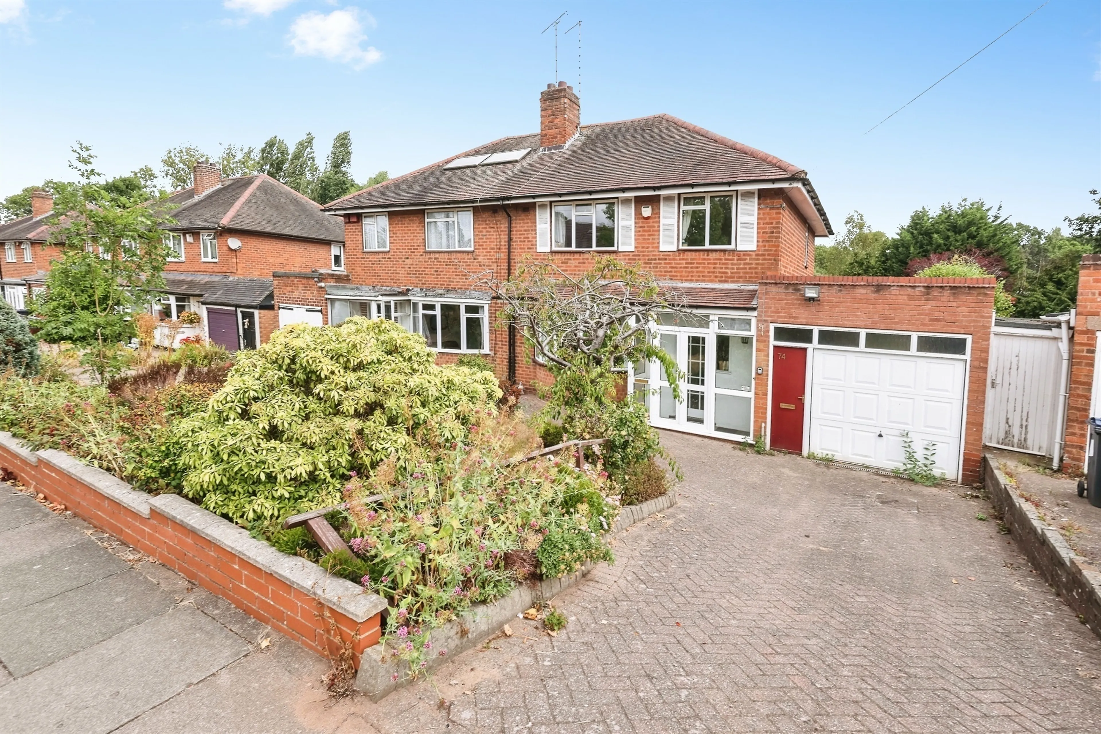 Property photo 0