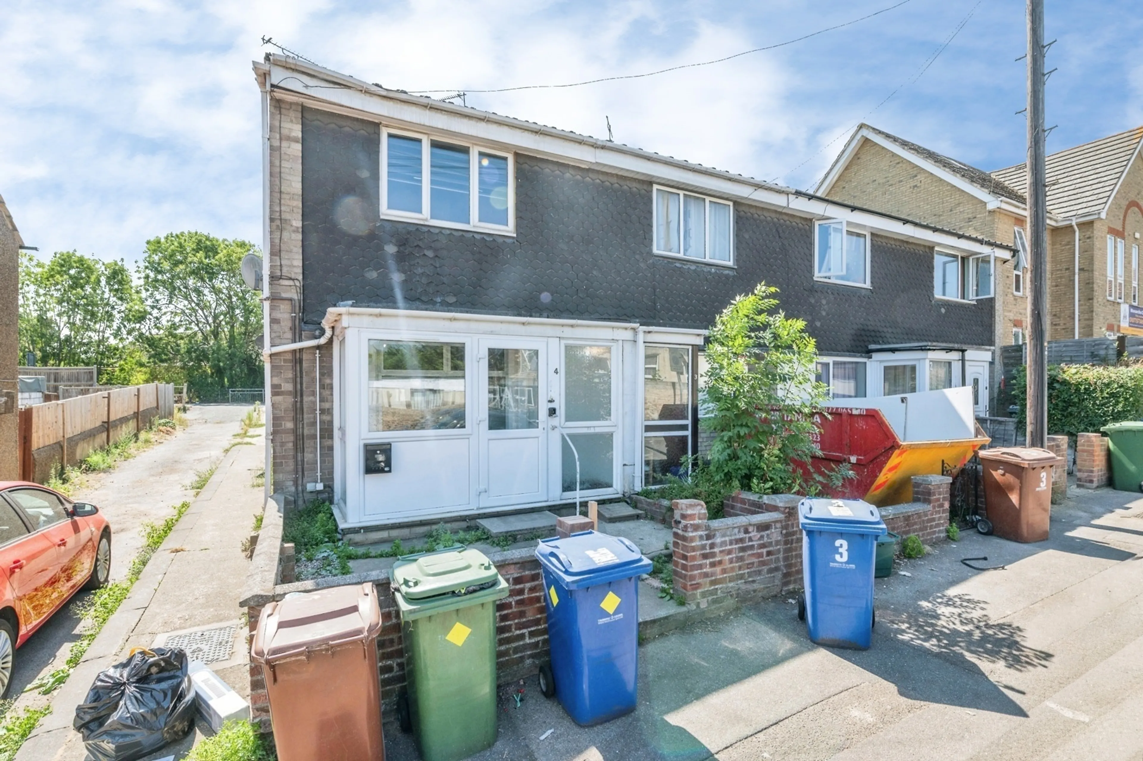 Property photo 0