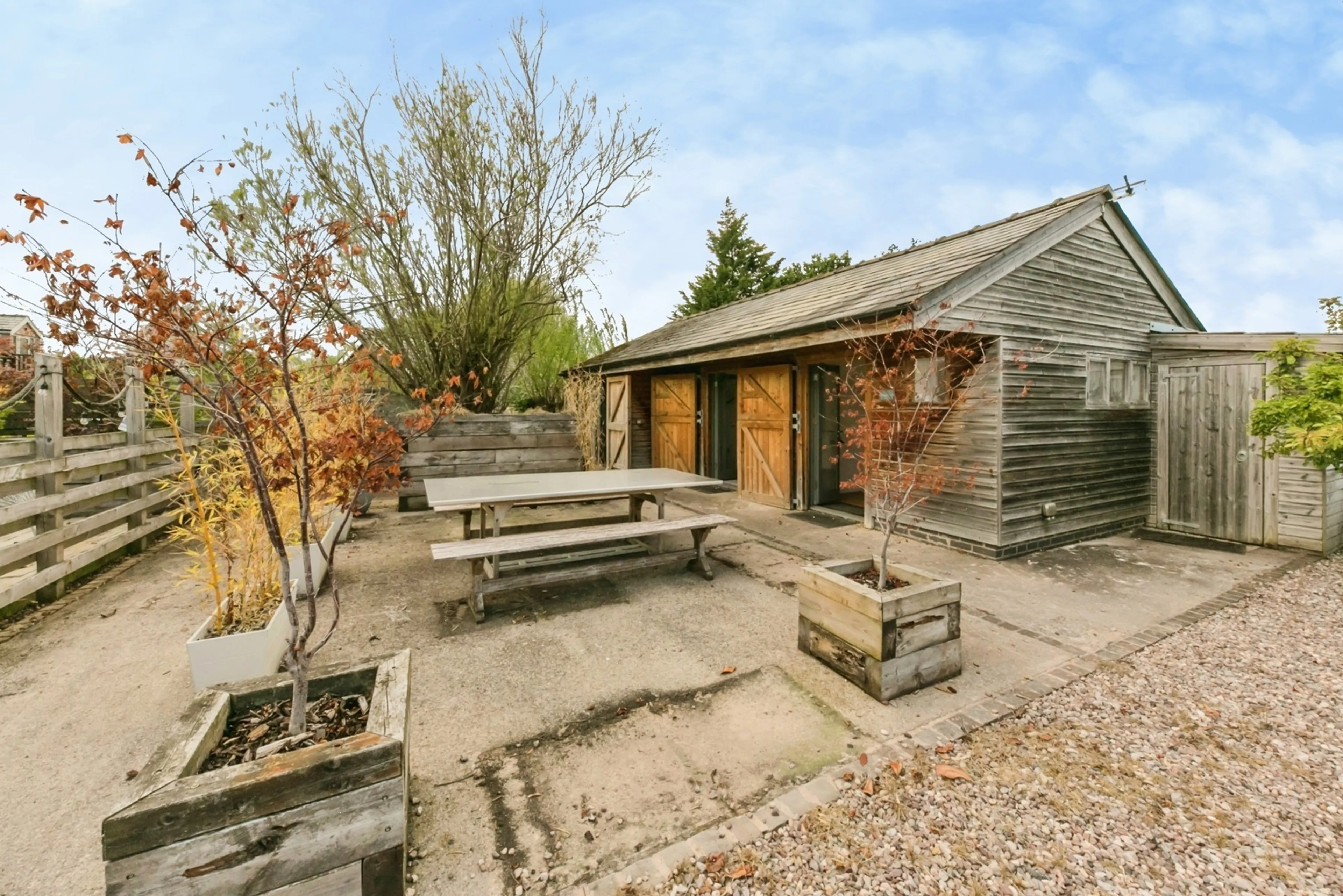 Property photo 32