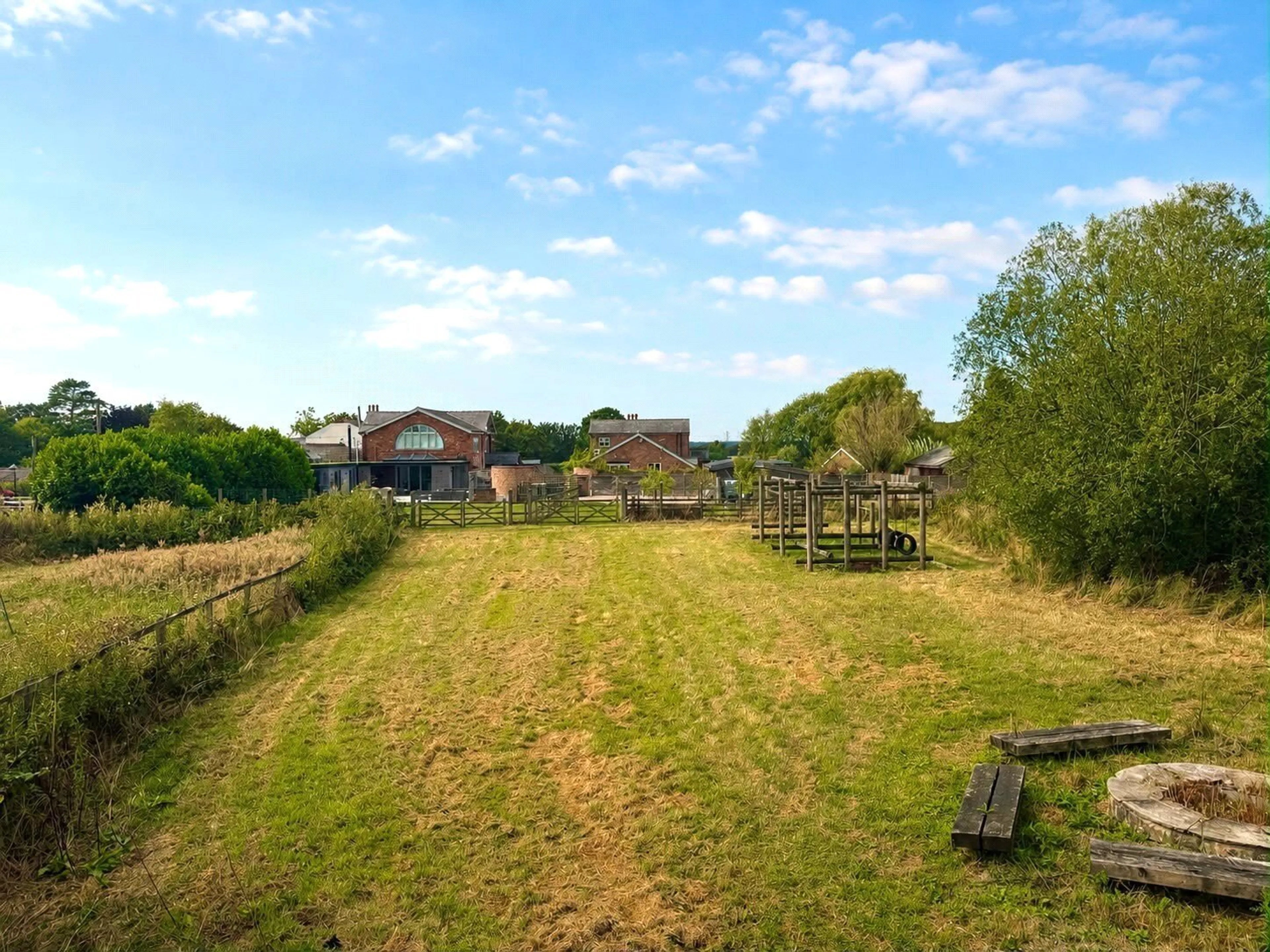 Property photo 38