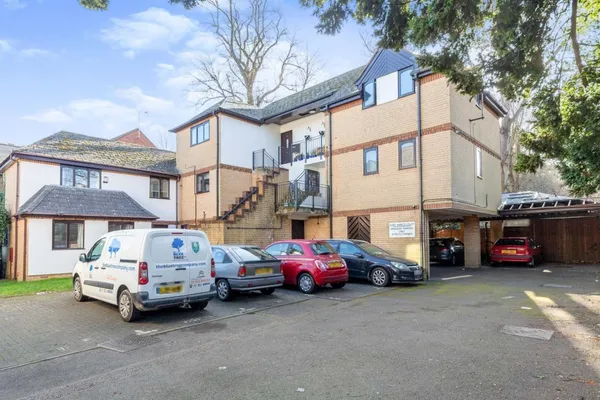 St Annes Court, Hitchin, SG5