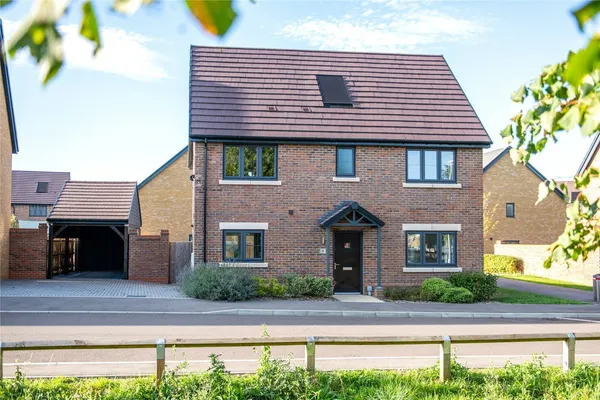 Great Easthall Way, Sittingbourne, Ke...