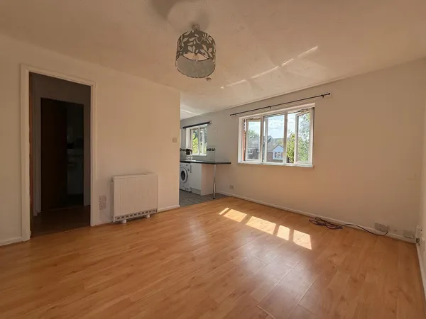 Springford Gardens, Lordshill, Southa...