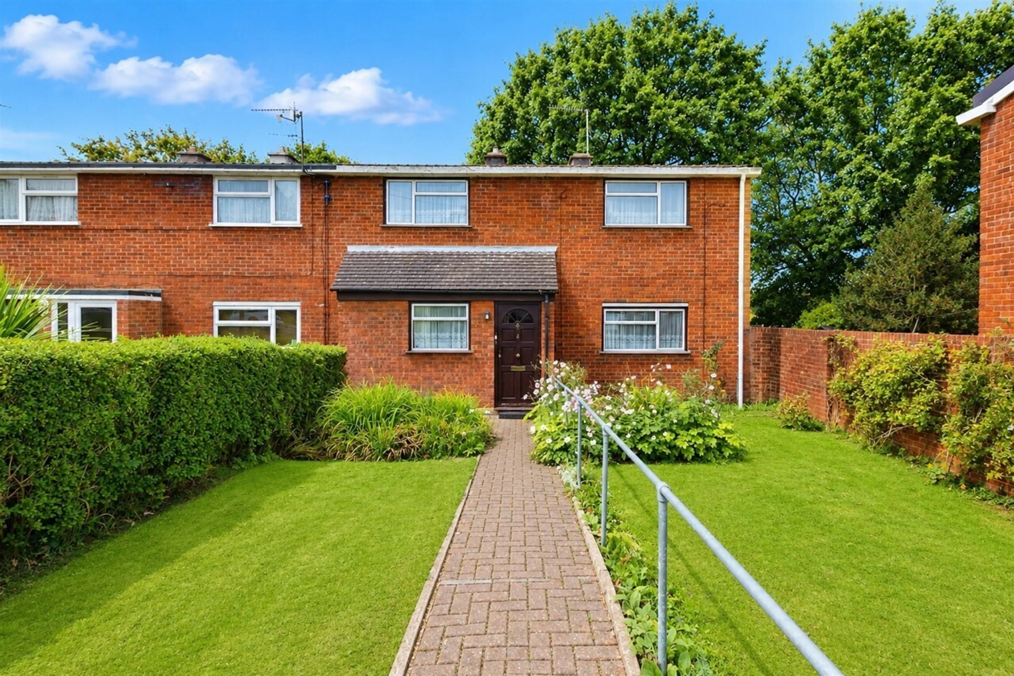 Property photo 0