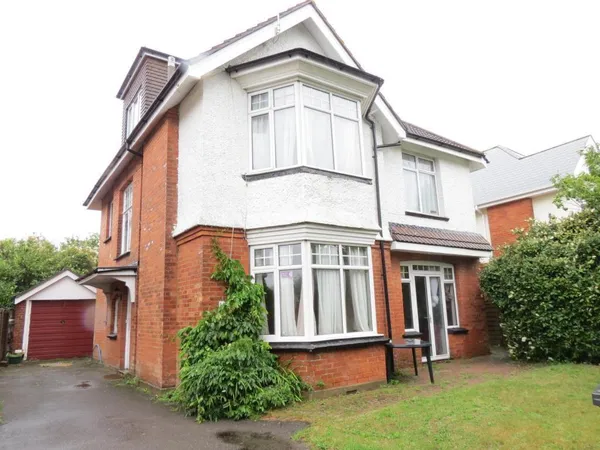 Iddesleigh Road - ALL BILLS INCLUDED