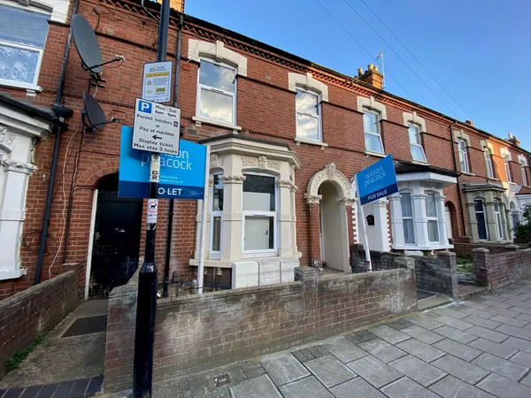Grafton Road, MK40