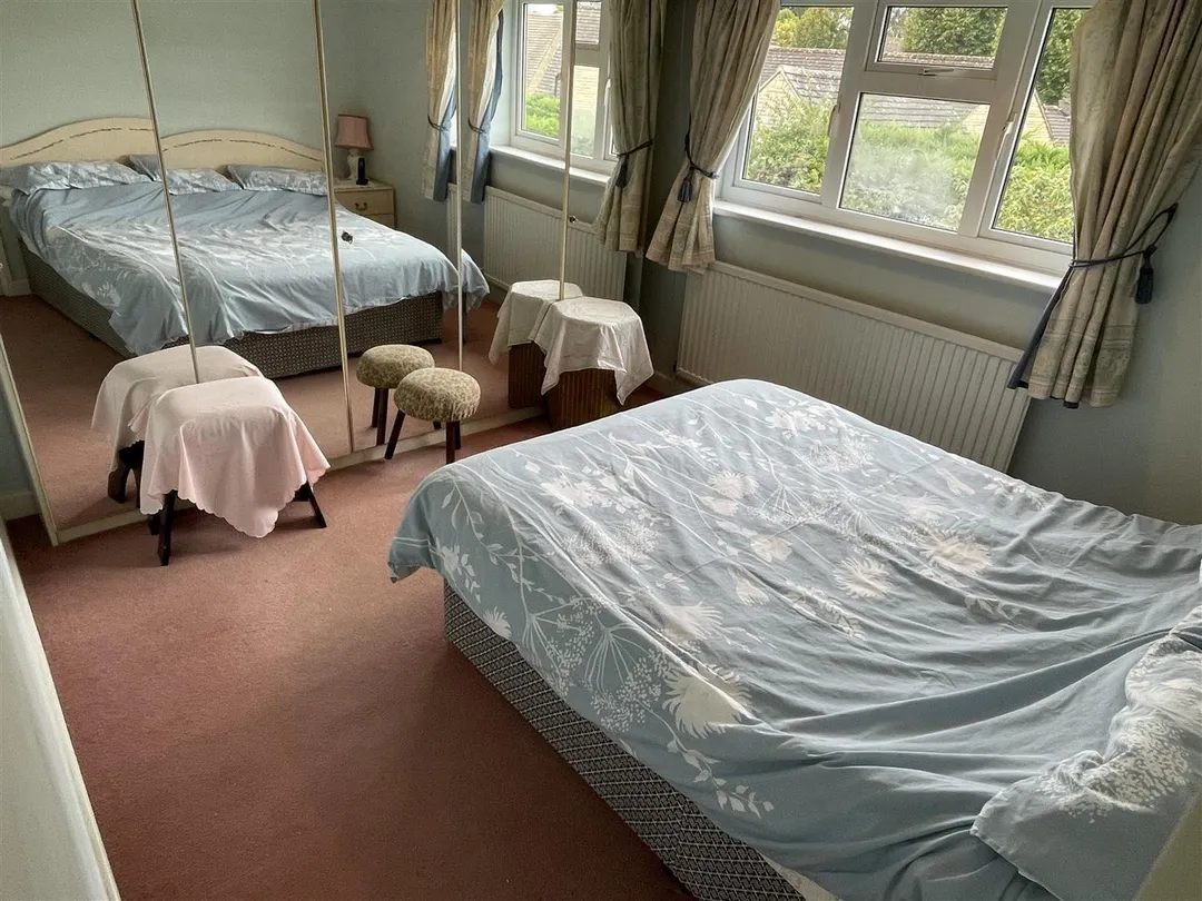 https://mr0.homeflow-assets.co.uk/files/photo/image/48171/1448/_x_/17_UGvRLb0e0OCBt68cb-A.jpg