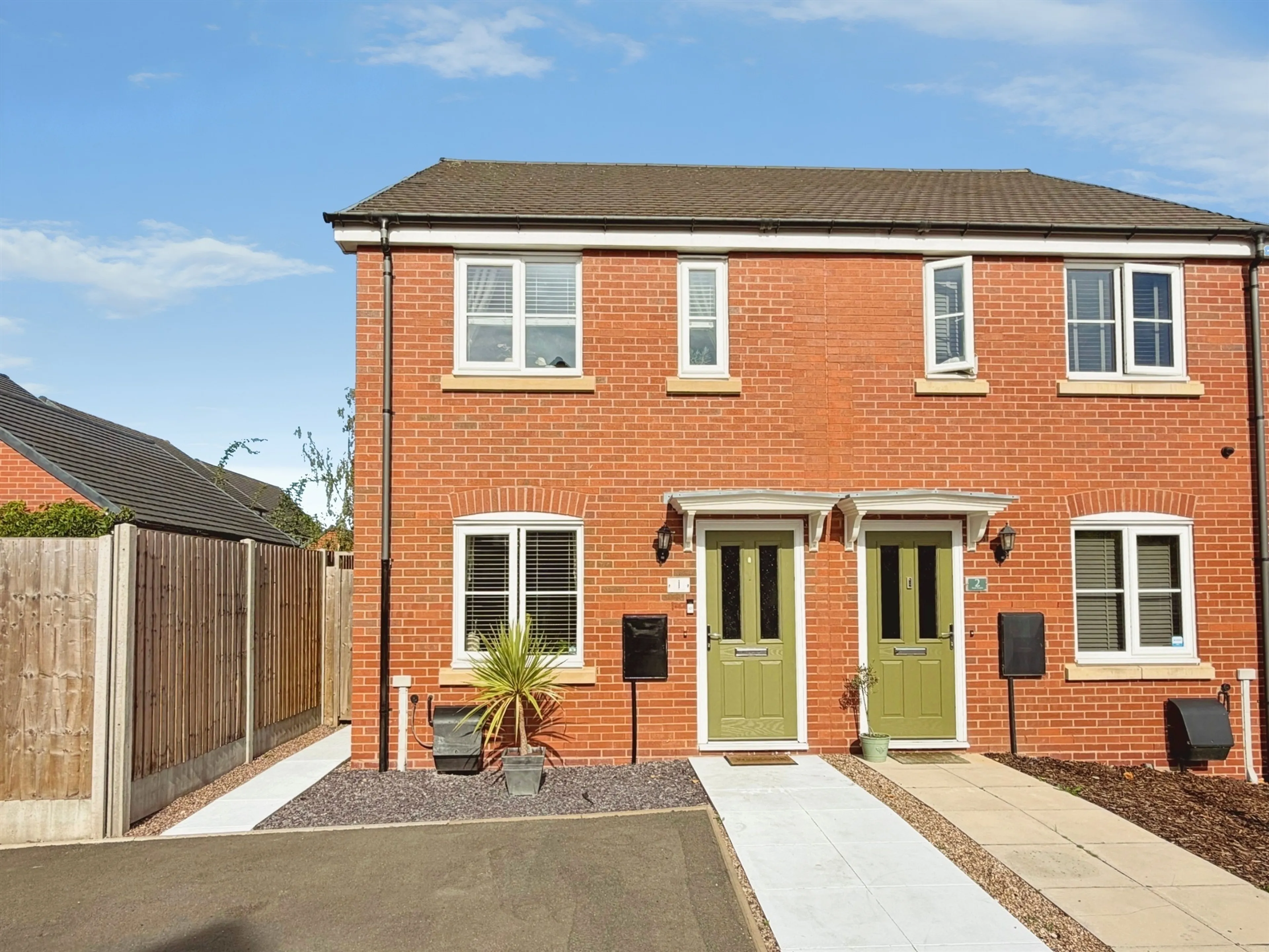 Property photo 0