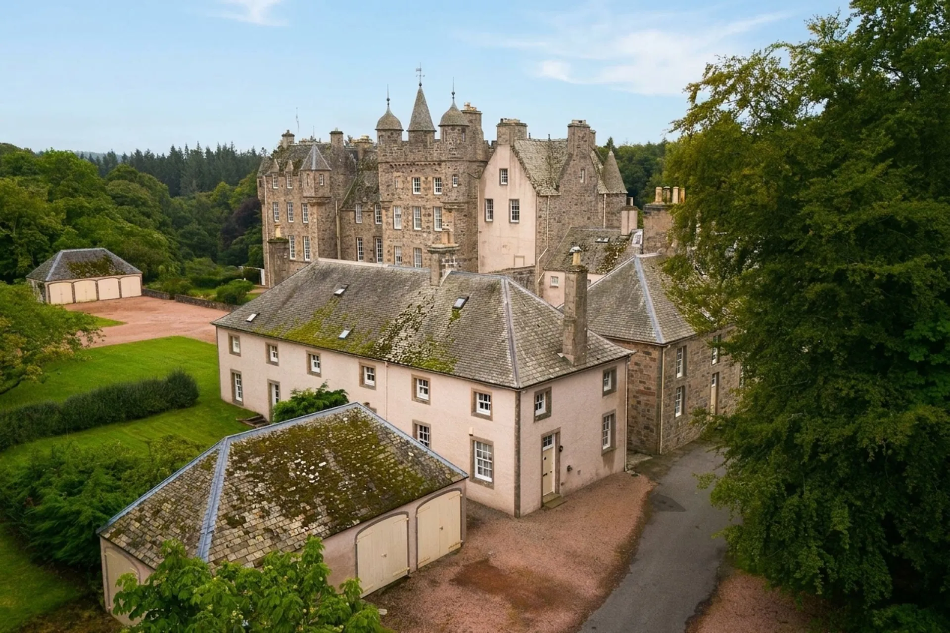 Property photo top 0