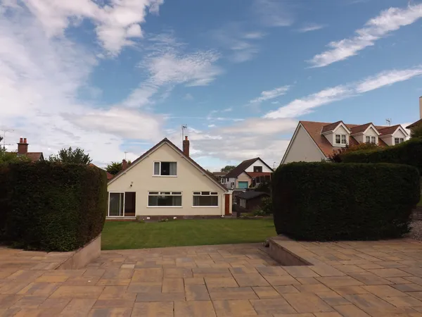 Aberconway Road, Prestatyn. 3 beds, 3...