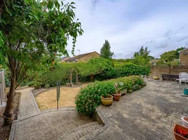 Berrymead, Hemel Hempstead thumb 3