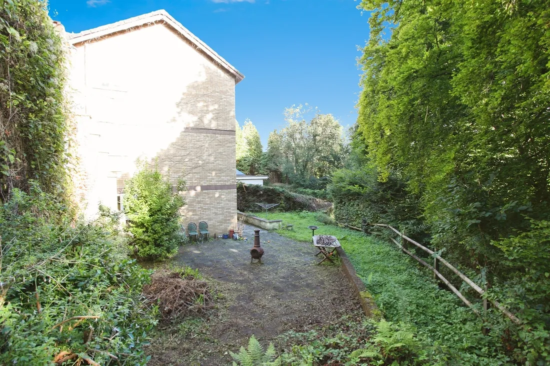 Property photo 19