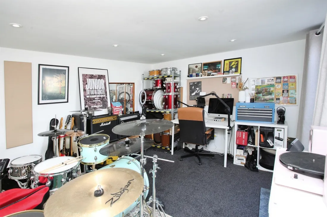 Property photo 22