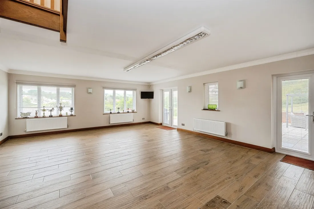 Property photo 24