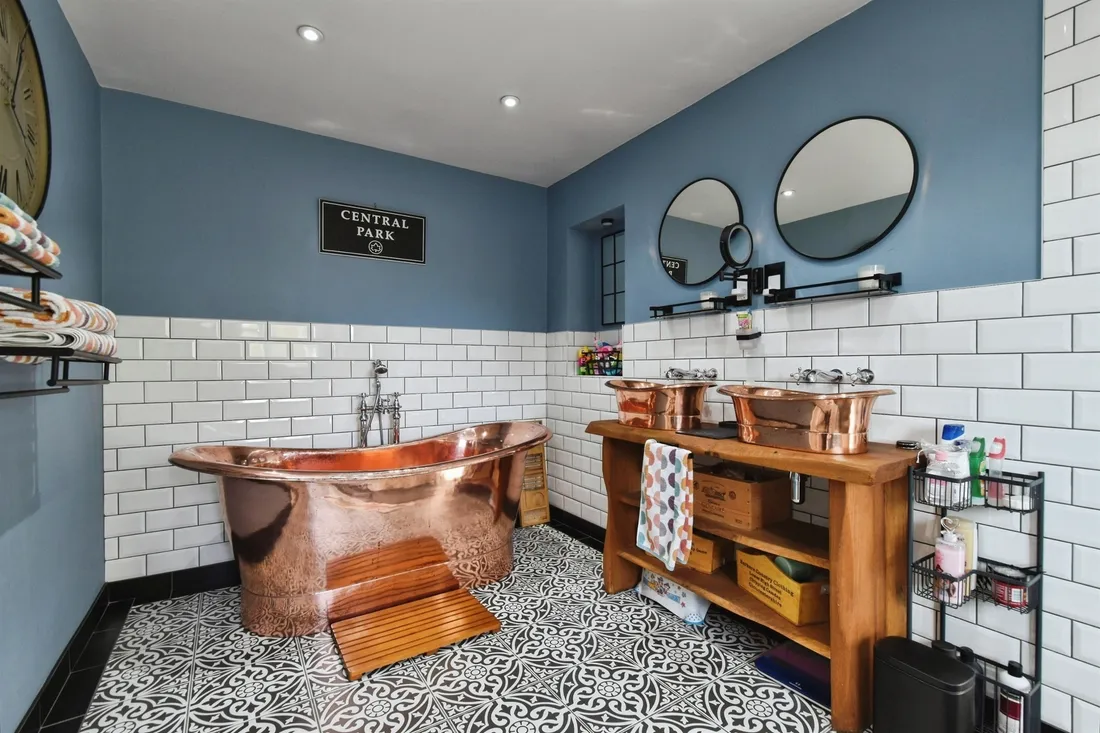 Property photo 23