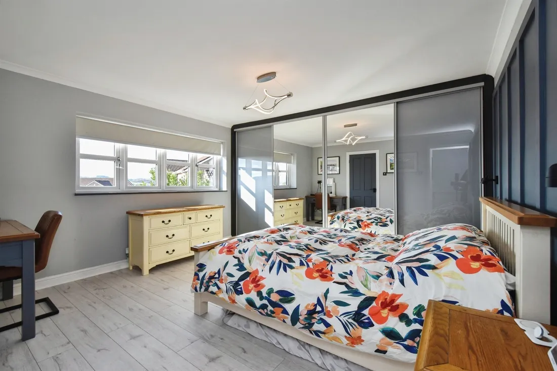 Property photo 25