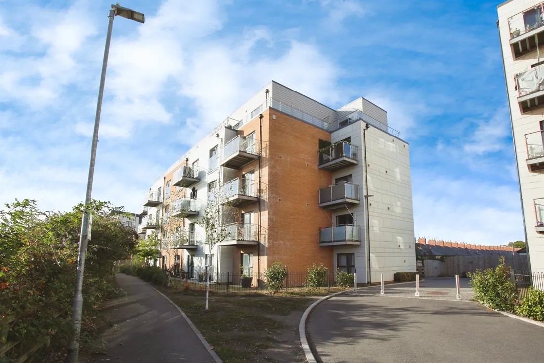 Property photo 1