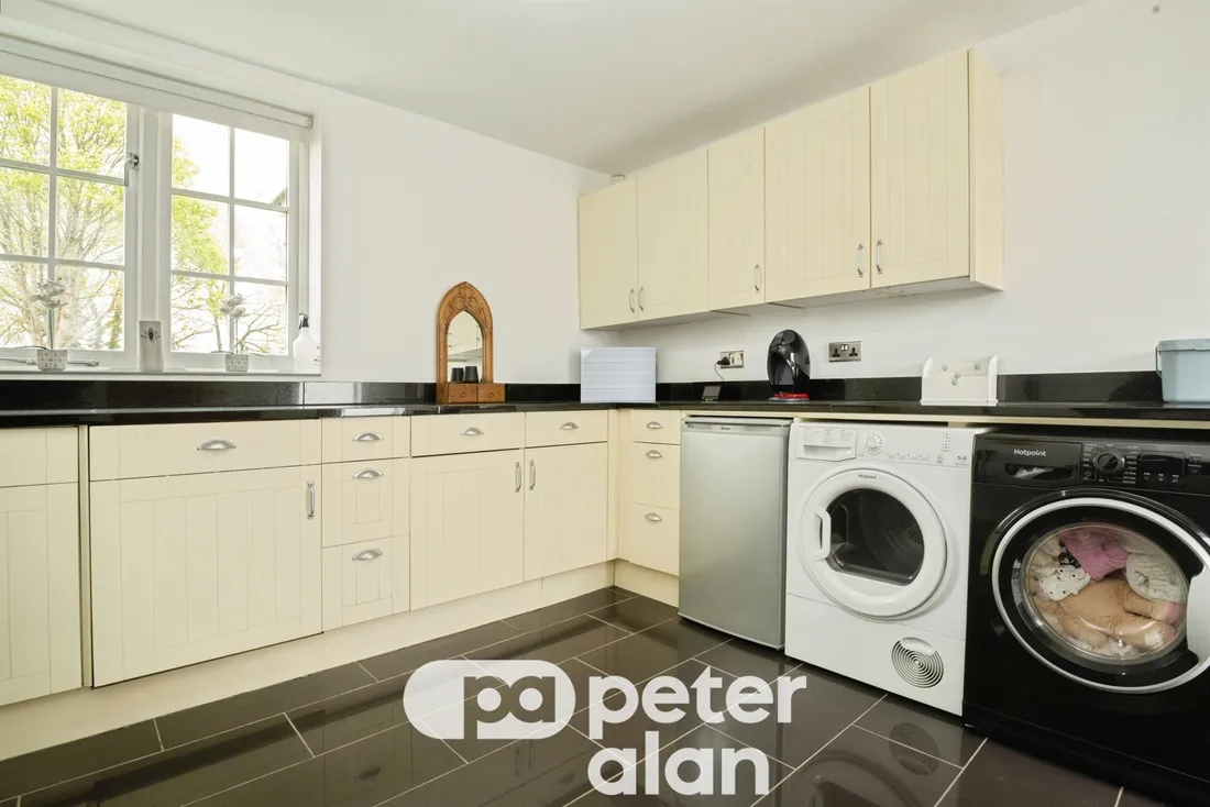 Property photo 13