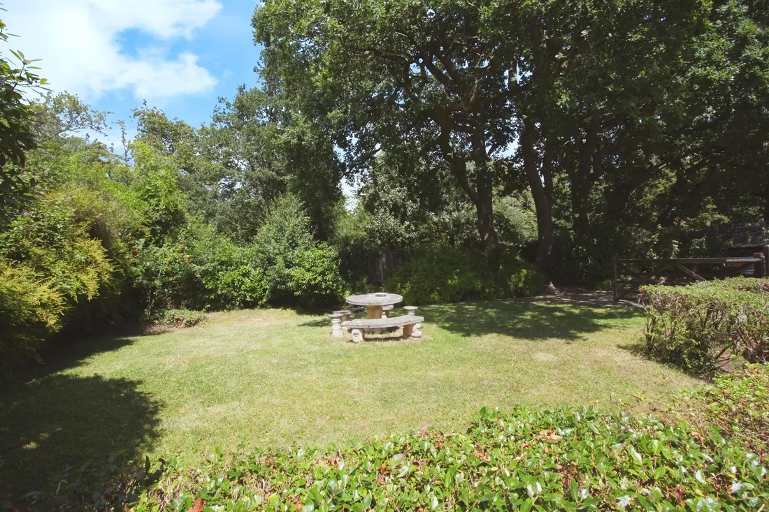 Property photo 12